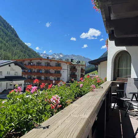 Appartementhaus Nadine Längenfeld Exteriér fotografie